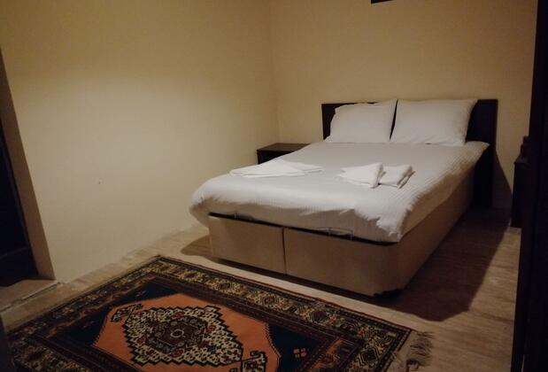 Seven Rock Cave House - Görsel 32