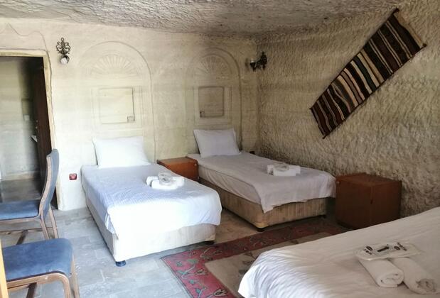 Seven Rock Cave House - Görsel 39