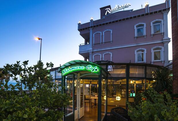 Radisson Hotel Istanbul Sultanahmet - Görsel 6