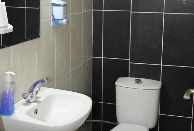 Burhaniye Merkez Otel - Görsel 45