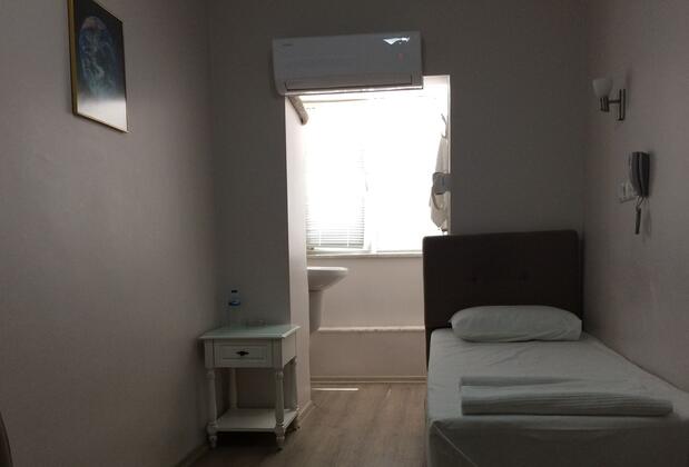 Burhaniye Merkez Otel - Görsel 37