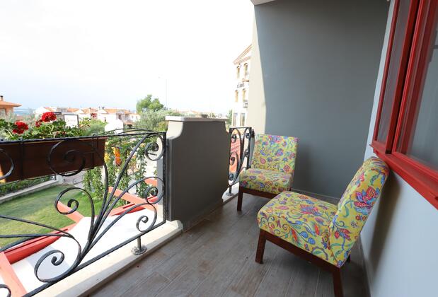 Cunda House Küçük Otel - Görsel 10