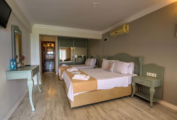 Cunda House Küçük Otel - Görsel 6