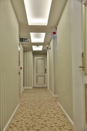 Queensland Hotel İstanbul - Görsel 3