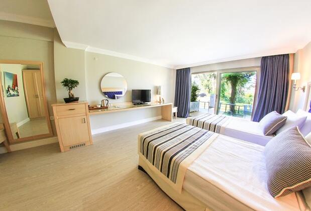 Palm Bay Beach Hotel - Görsel 20