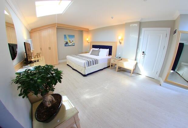 Palm Bay Beach Hotel - Görsel 24