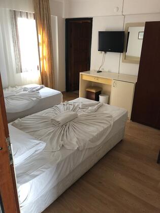 Sun And Sea Beach Hotel - Görsel 23