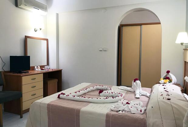 Club Turkuaz Garden Otel - Görsel 35