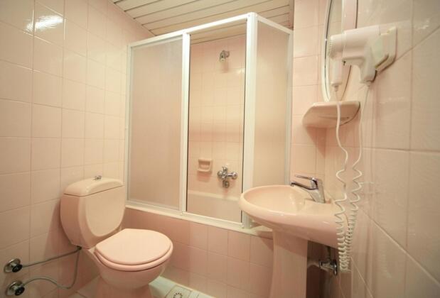 Musti's Royal Plaza Hotel - Görsel 17