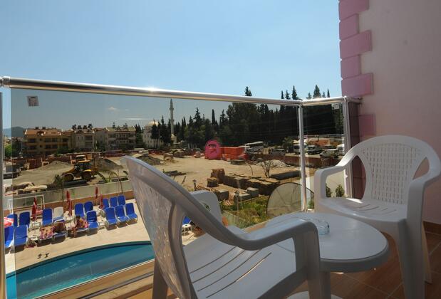 Rosy Hotel - Görsel 12