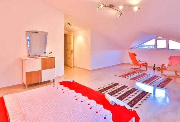 Lotus Apartment - Görsel 15