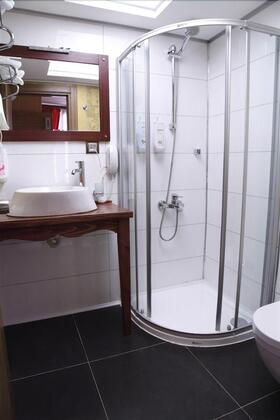 Mira Otel Alsancak - Görsel 17