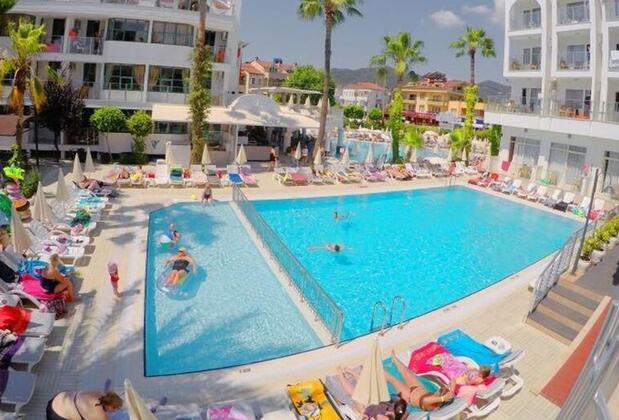 Club Atrium Hotel & Apartments - Görsel 9