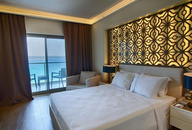 The Roxy Luxury Moon - Görsel 15