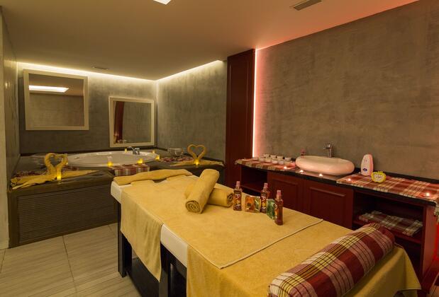 The Roxy Luxury Moon - Görsel 13