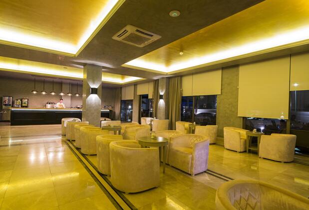 The Roxy Luxury Moon - Görsel 9