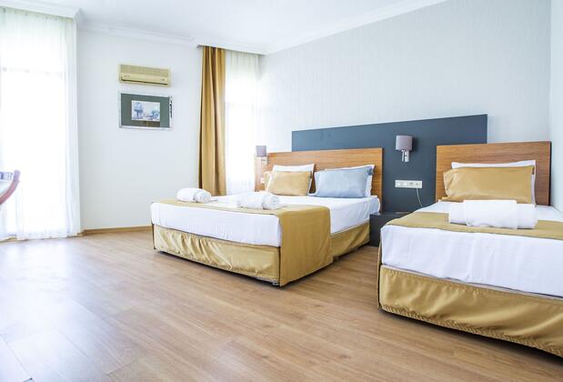 Orange Park Hotel - Görsel 38