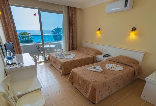 Azak Beach Hotel - Görsel 17