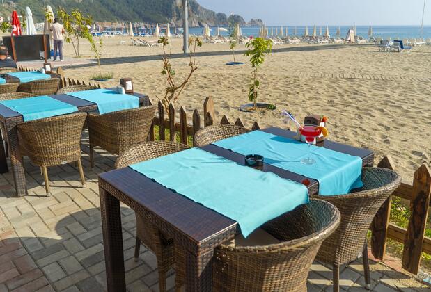 Azak Beach Hotel - Görsel 6