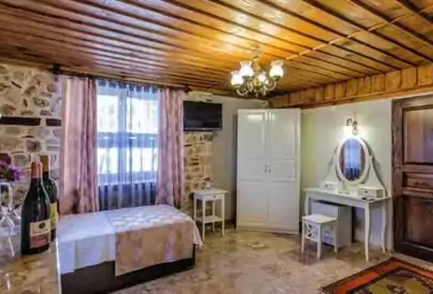 Famous Family Hotel - Görsel 20