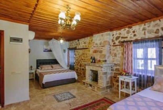 Famous Family Hotel - Görsel 24