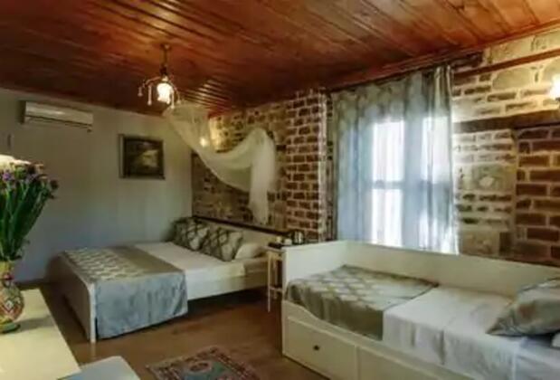 Famous Family Hotel - Görsel 25