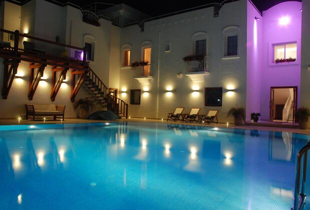 The Corner Hotel - Görsel 4