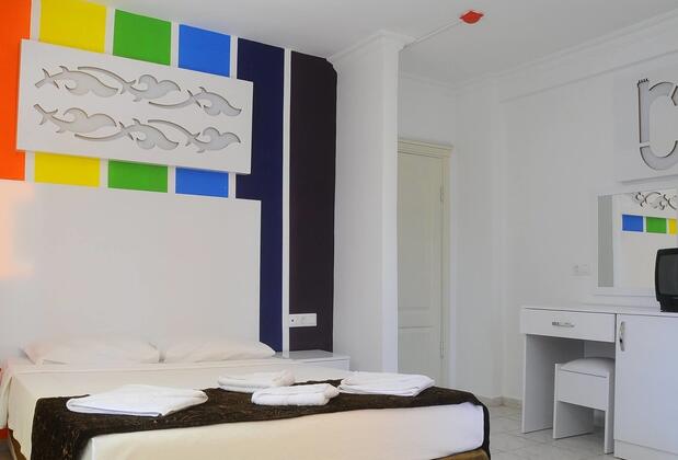 Rainbow Castle Hotel - Görsel 19