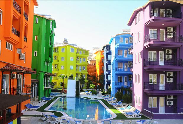 Rainbow Castle Hotel - Görsel 3