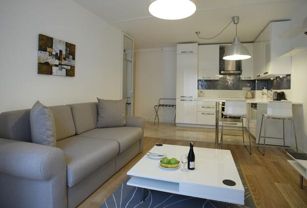 Home Stay Home Valikonağı - Görsel 11