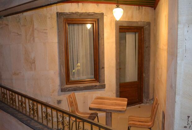 Moira Stone House - Görsel 11