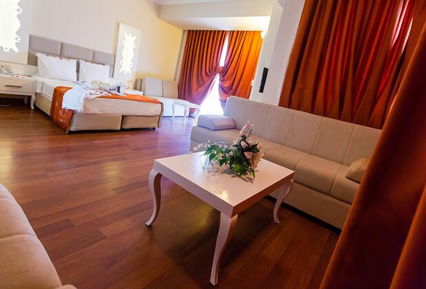 Grand Miramor Hotel - Görsel 8