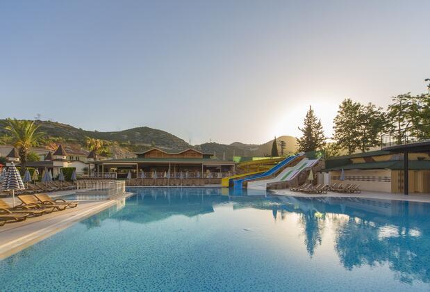 Beach Club Doğanay Otel - Görsel 4