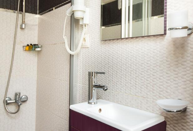 Honey Hotel - Görsel 10