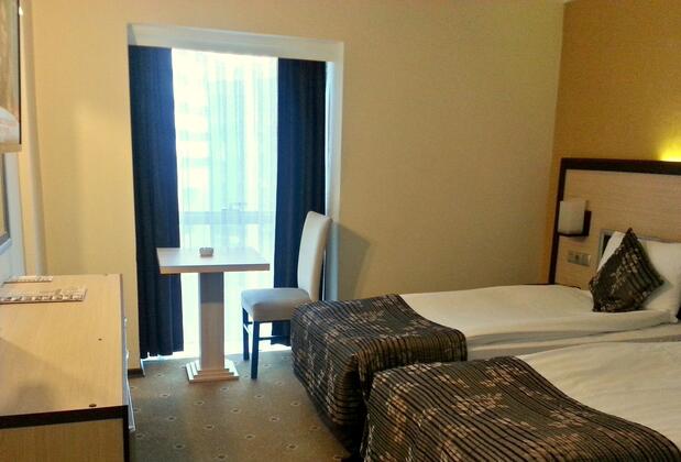 Hotel İsmira - Görsel 12