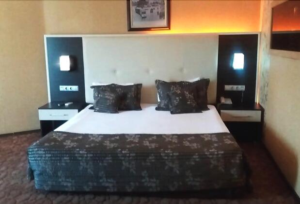 Hotel İsmira - Görsel 15