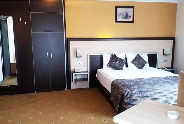 Hotel İsmira - Görsel 19