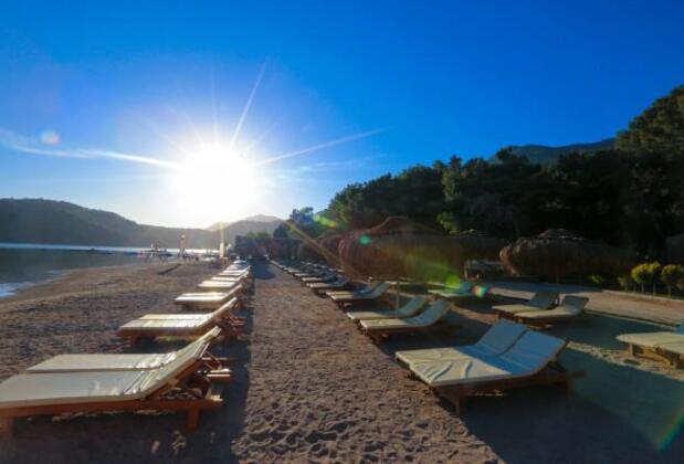 Green Pine Beach & Bungalows - Görsel 17