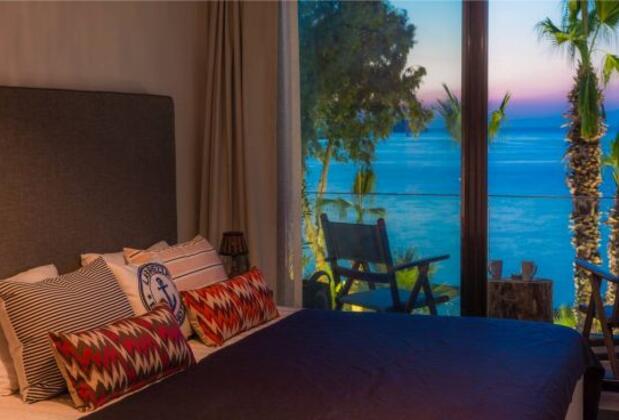 La Local Beach House - Görsel 10