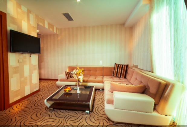 Dies Hotel - Görsel 5