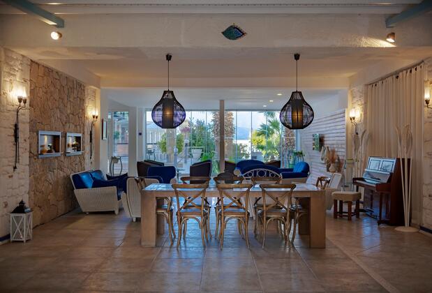 Charm Beach Hotel - Görsel 11