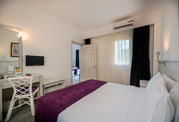 Charm Beach Hotel - Görsel 17