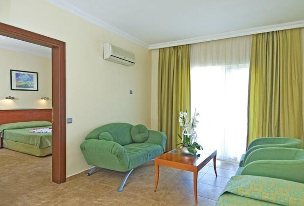 Club Sunbel Hotel - Görsel 14