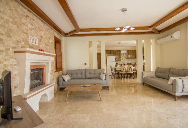 Lighthouse Lilia Villas - Görsel 15