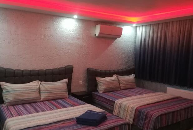 Hotel Enceladus - Görsel 13