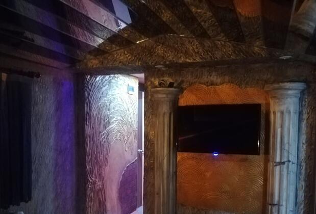 Hotel Enceladus - Görsel 9