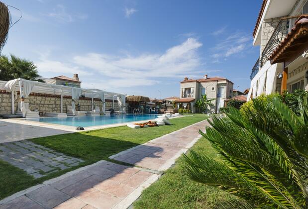 Kemerlihan Deluxe Hotel - Görsel 2