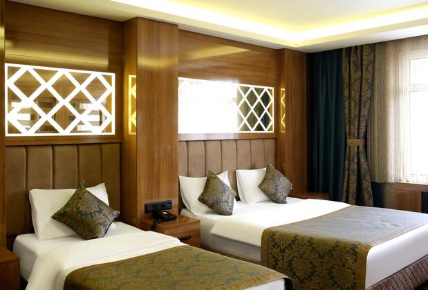 Emirtimes Hotel Tuzla - Görsel 4