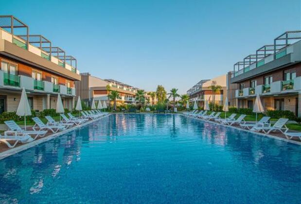 Veranda Beach Suites - Görsel 34