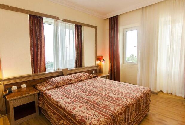 The Garden Beach Hotel - Görsel 25